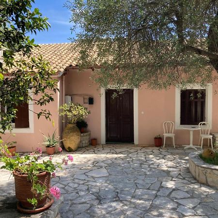 نساكيون Aliki'S Comfortable Holiday Apartments-Great Location المظهر الخارجي الصورة