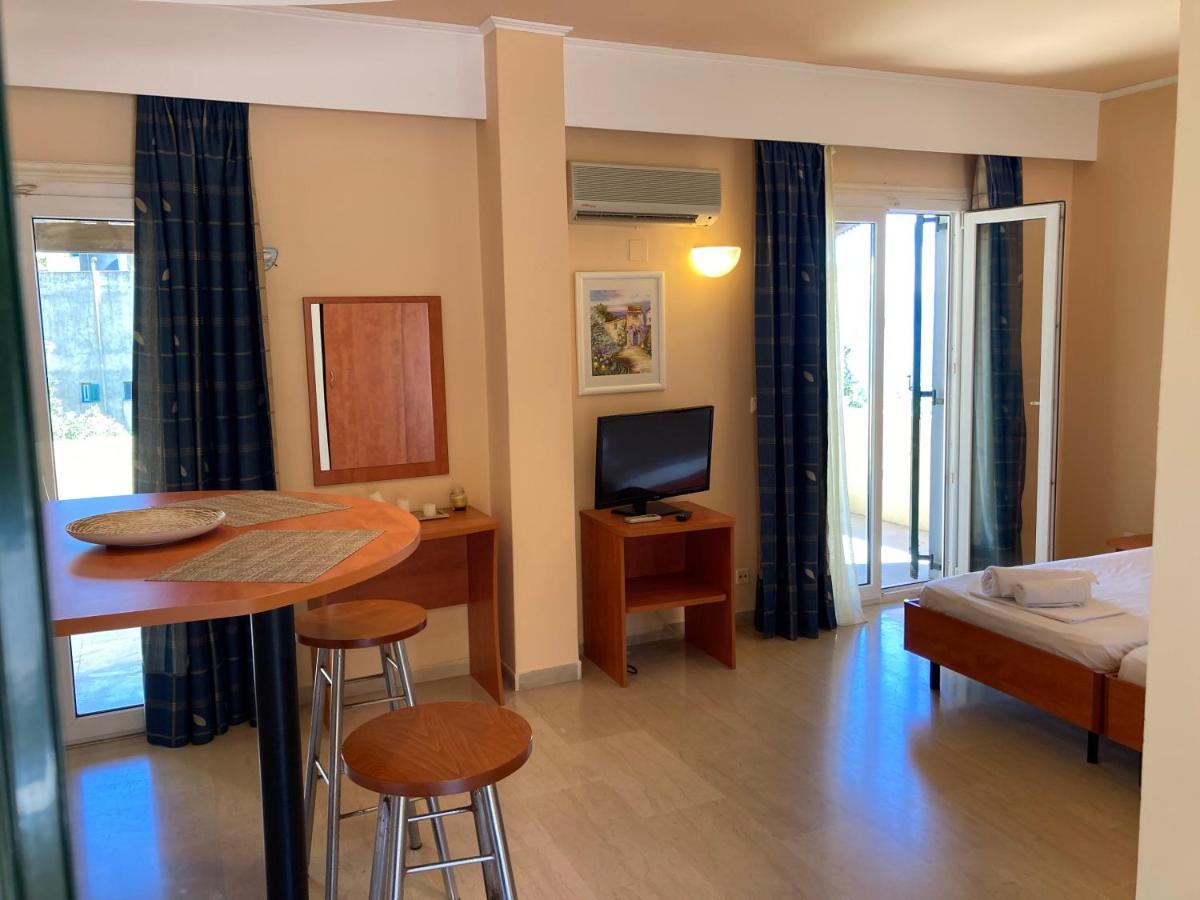 نساكيون Aliki'S Comfortable Holiday Apartments-Great Location المظهر الخارجي الصورة
