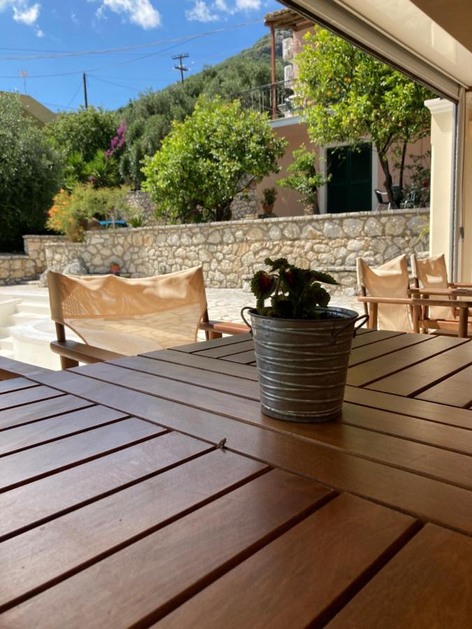 نساكيون Aliki'S Comfortable Holiday Apartments-Great Location المظهر الخارجي الصورة